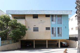 Windsor Apartments in Santa Monica, CA - Building Photo - Building Photo