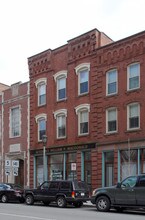 Transcript Building in Holyoke, MA - Foto de edificio - Building Photo