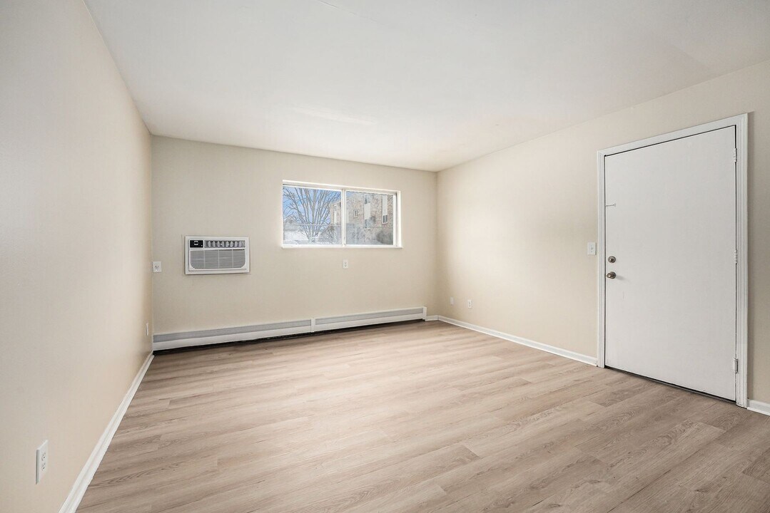 Bram in Wyoming, MI - Building Photo