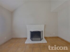 602 Chyrl Way in Suisun City, CA - Building Photo - Building Photo