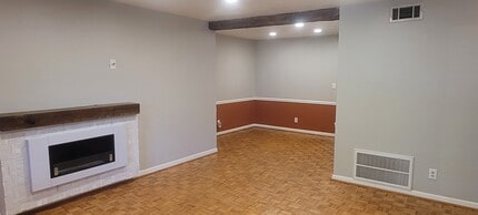 3535 Roswell Rd NE, Unit E4 in Atlanta, GA - Building Photo - Building Photo