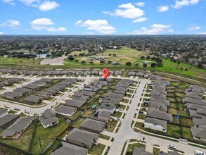 1534 Wells Manor Ln in Missouri City, TX - Building Photo - Building Photo