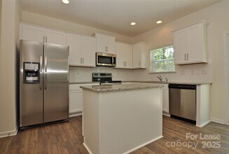 180 King William Dr in Mooresville, NC - Building Photo - Building Photo