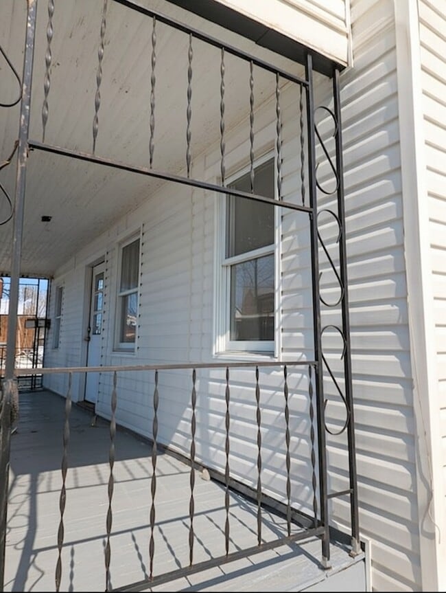 14 Leith St in Uniontown, PA - Building Photo - Building Photo