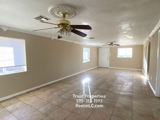 615 S Espanola St in Las Cruces, NM - Building Photo - Building Photo