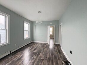 202 Ridgewood Ave, Unit 3R in Newark, NJ - Foto de edificio - Building Photo
