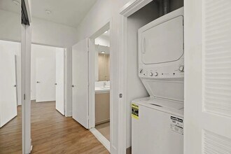 5308 Sepulveda Blvd in Los Angeles, CA - Foto de edificio - Building Photo