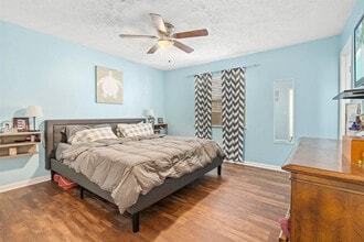 581 NW Cornell Ave in Port St. Lucie, FL - Building Photo - Building Photo