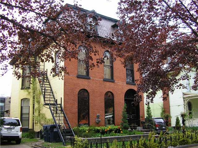 74 N Pearl St in Buffalo, NY - Building Photo