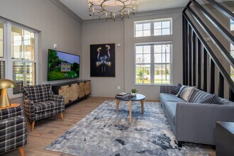 Mandolin at Stream Valley in Franklin, TN - Building Photo - Interior Photo