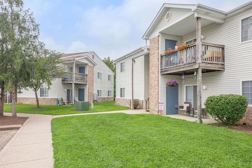 Camby Crossing in Camby, IN - Foto de edificio