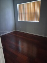 671 NW 42nd Ave in Plantation, FL - Building Photo - Building Photo