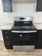 385 Vernon Dr, Unit Upland D in Upland, CA - Building Photo - Building Photo