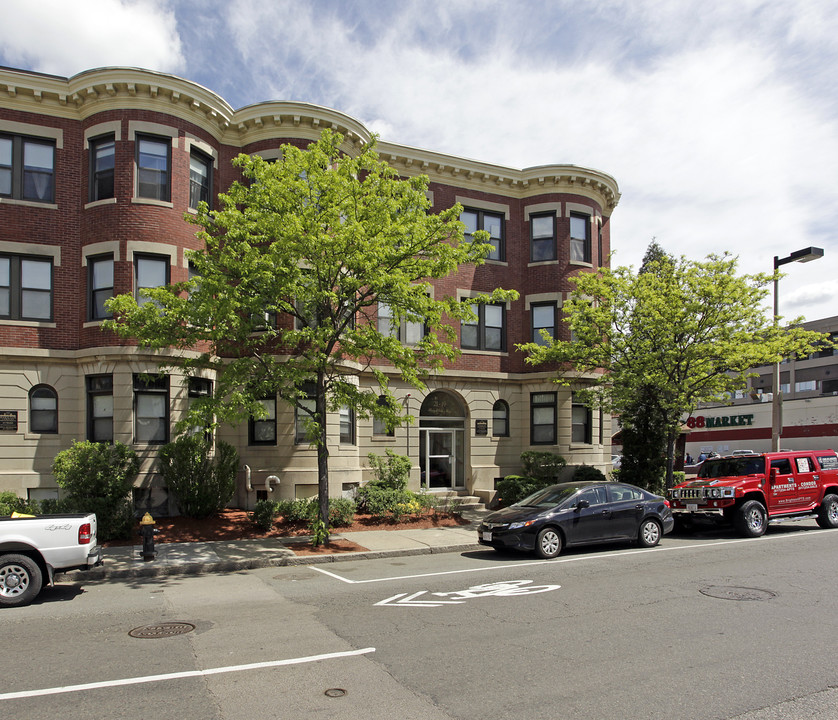 Brighton Ave Apartments in Allston, MA - Building Photo