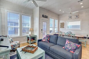 527 Sand Burr Ln in Port Aransas, TX - Building Photo