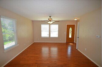 1502 Barkley St in Norman, OK - Building Photo - Building Photo