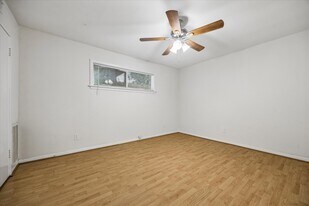 2206 Mason St in Houston, TX - Building Photo