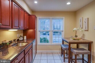 807 Stockbridge Dr in Hockessin, DE - Building Photo - Building Photo