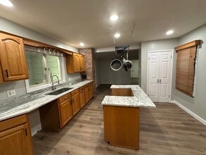 260 Jefferson Ave, Unit 2 in Fairport, NY - Foto de edificio - Building Photo