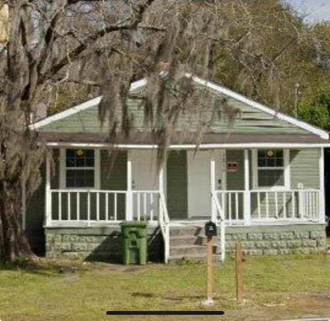 property at 2278-2278 Lower Wetumpka Rd