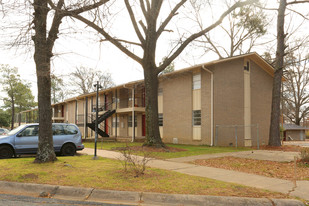 Twin Pines Apartments