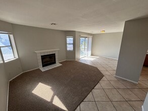 6208 Yerba Ln in Las Vegas, NV - Building Photo - Building Photo