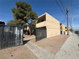 1309 N 23rd St, Unit 3 in Las Vegas, NV - Building Photo