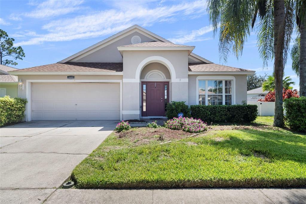 3152 Keswick Ct in Land O Lakes, FL - Foto de edificio