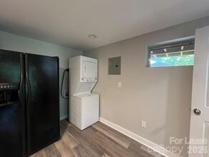 1117 Mineral Springs Rd in Charlotte, NC - Building Photo - Building Photo