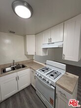 13400 Cordary Ave in Hawthorne, CA - Building Photo - Building Photo