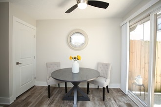 Turkey Run Village in Dublin, OH - Building Photo - Interior Photo