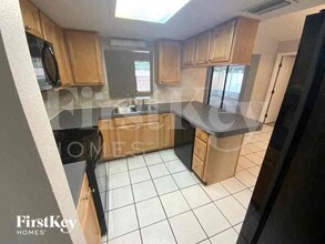 1117 Jambalana Dr in Holiday, FL - Building Photo - Building Photo