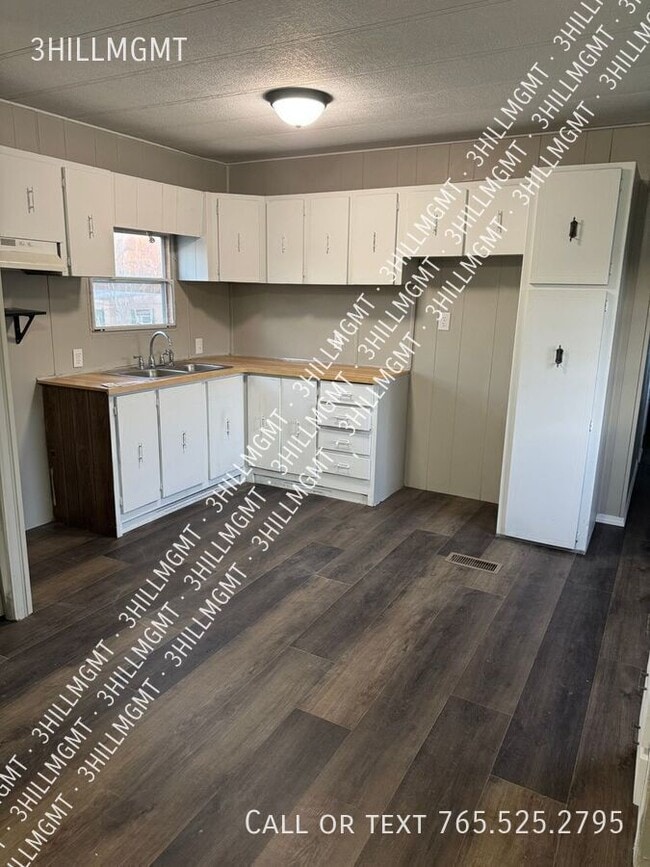 property at 22 W Kidds Mill Rd