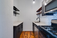 Spring Lofts in Philadelphia, PA - Building Photo - Interior Photo