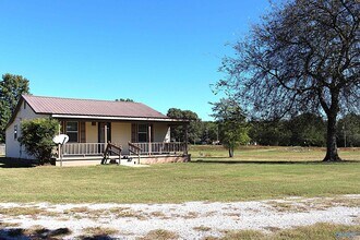 152 Clutts Rd in Harvest, AL - Building Photo - Building Photo