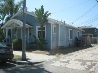 944-964 E 5th St in Long Beach, CA - Foto de edificio