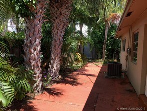 5941 NE 18th Ave-Unit -3 in Fort Lauderdale, FL - Building Photo - Building Photo