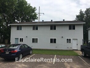 1114 1st Ave, Unit 1114 1st Ave. in Eau Claire, WI - Foto de edificio - Building Photo