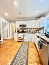 16 Sachem St, Unit 1 in Boston, MA - Building Photo - Building Photo