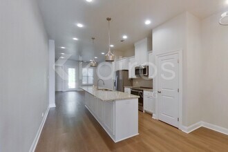 15703 Boothy Ln in Baton Rouge, LA - Building Photo - Building Photo