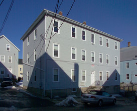 85-95 John St in Fall River, MA - Foto de edificio - Building Photo