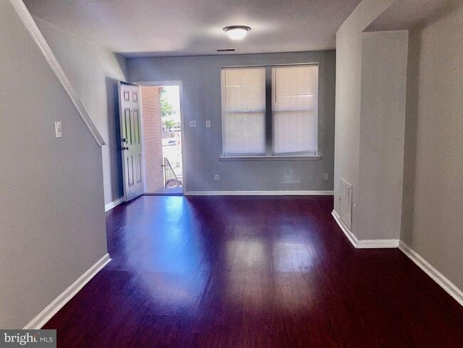 5258 Hazel Ave in Philadelphia, PA - Building Photo - Building Photo