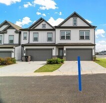 10 Felton St in Cartersville, GA - Building Photo