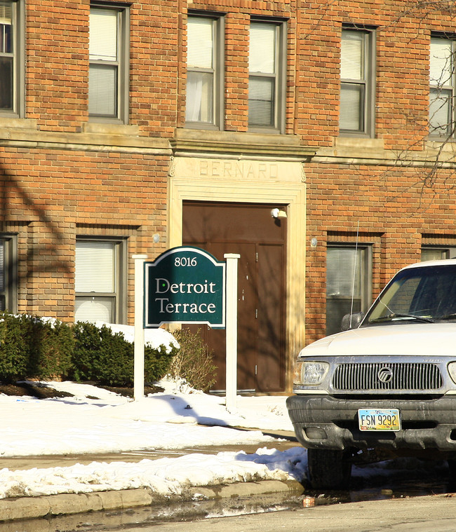 Magnolia on Detroit Apartments in Cleveland, OH - Foto de edificio - Building Photo