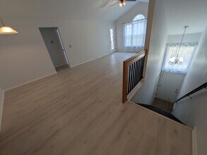 56254 Troon N in Utica, MI - Foto de edificio - Building Photo