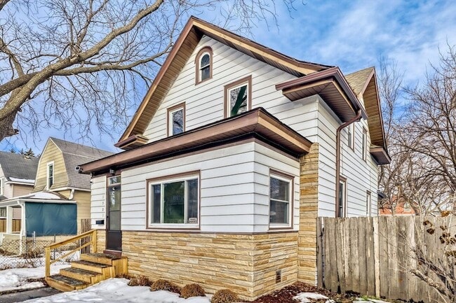 property at 1501 Sherburne Ave