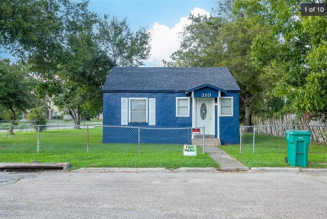 property at 310 S Farragut Ave