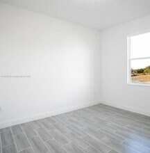 409 Bell Blvd S in Lehigh Acres, FL - Building Photo - Building Photo