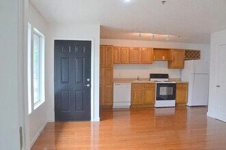 411 E Scott St in Kirksville, MO - Building Photo - Building Photo