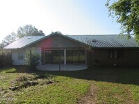 4050 Linwood Dr photo'